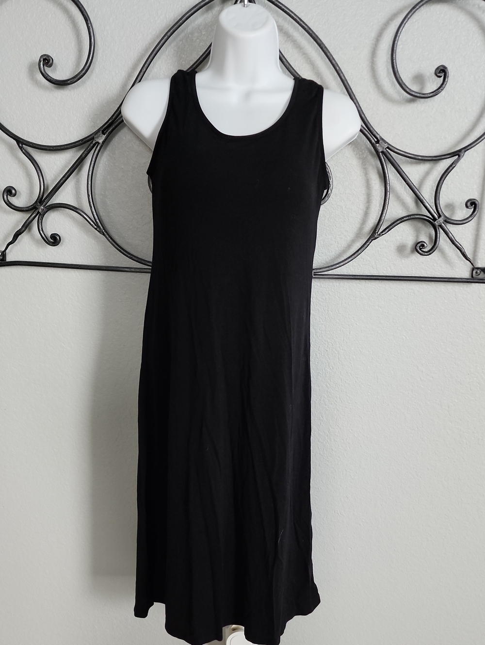 Black Sleeveless Tank Dress - Classic Everyday Dress